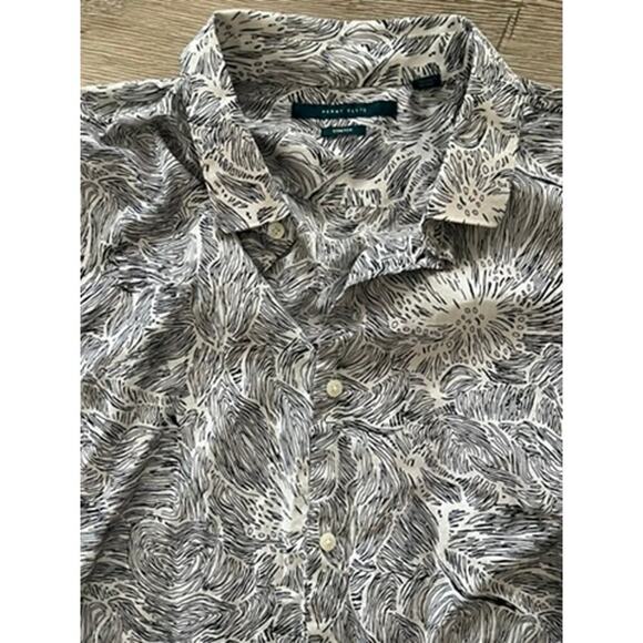 EUC Men's Perry Ellis button up dress shirt size XXL, black and white w flowers - Picture 6 of 8